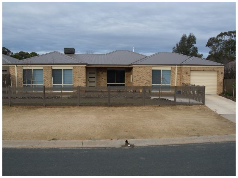 1/11 Tunnock Road, Numurkah VIC 3636