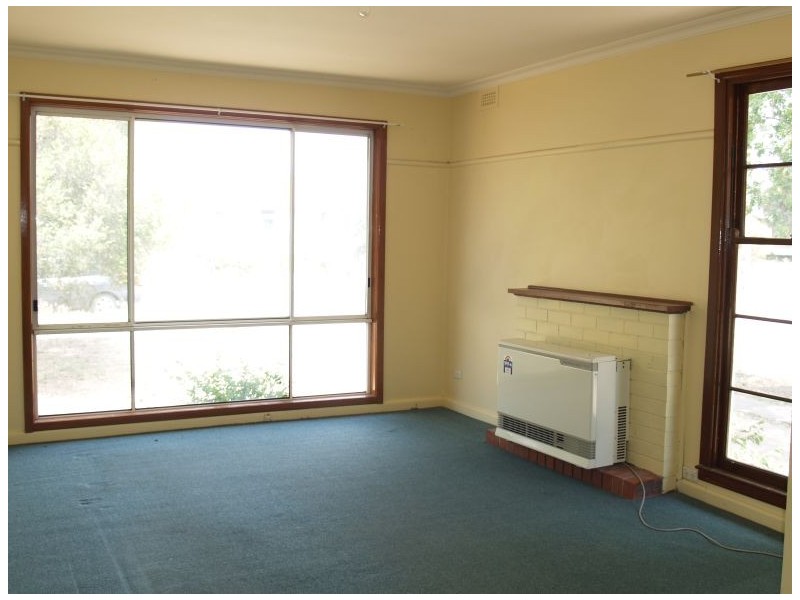12 McKenzie Street, Numurkah VIC 3636