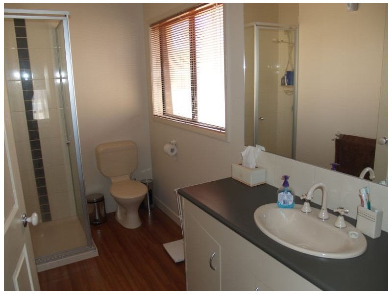 38-40 Pine Street, Numurkah VIC 3636