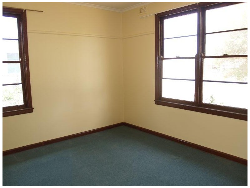 12 Mckenzie Street, Numurkah VIC 3636