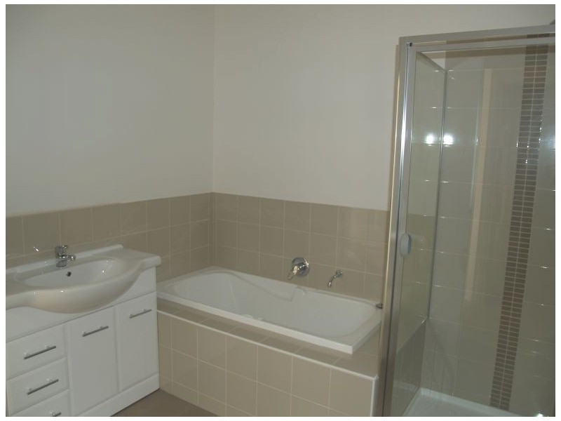 1/81 Saxton Street, Numurkah VIC 3636