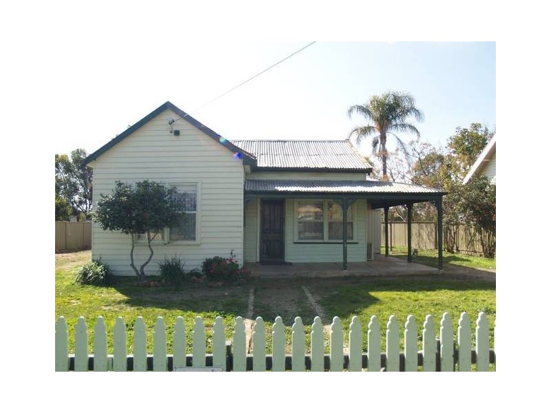 82 Quinn Street, Numurkah VIC 3636