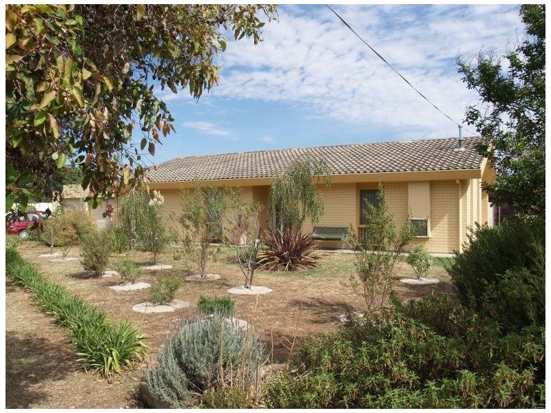 16 Nelson Street, Numurkah VIC 3636