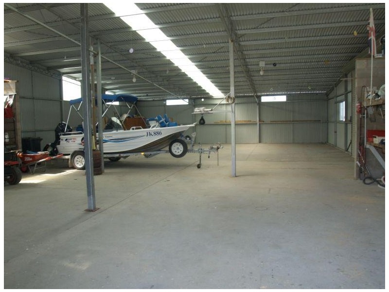 34 Katamatite Road, Numurkah VIC 3636