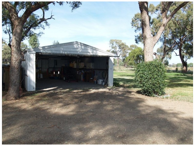 85 Lorenz Road, Strathmerton VIC 3641