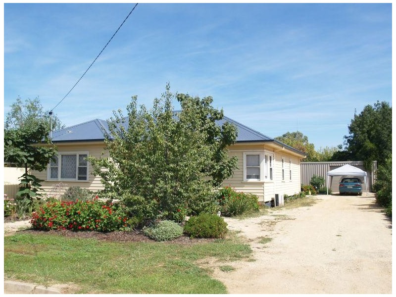 4 Nelson Street, Numurkah VIC 3636