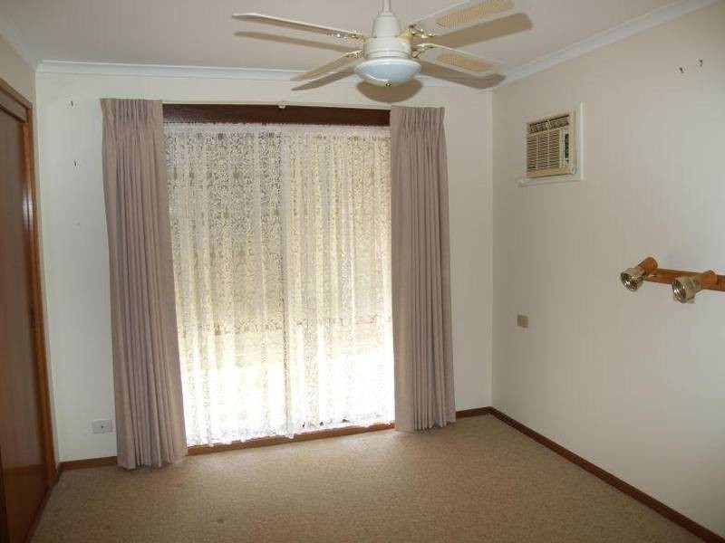 1/5 Brenion Street, Numurkah VIC 3636