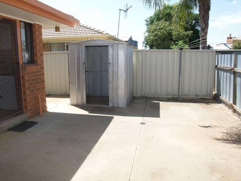 1/5 Brenion Street, Numurkah VIC 3636