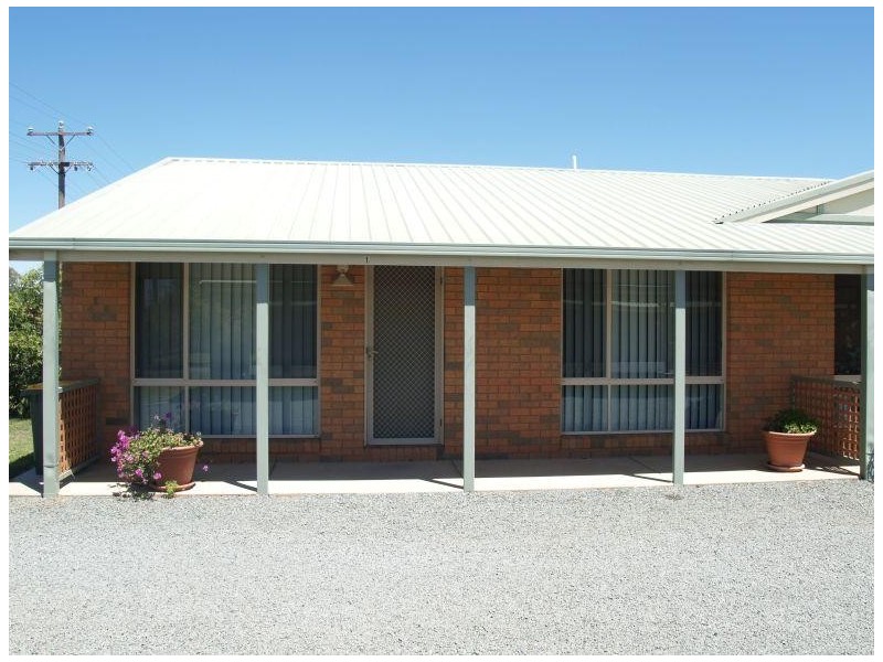 1/10 Exhibition Street, Numurkah VIC 3636