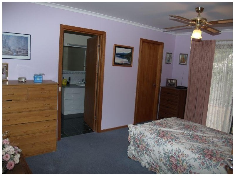 2-4 Miller Street, Numurkah VIC 3636