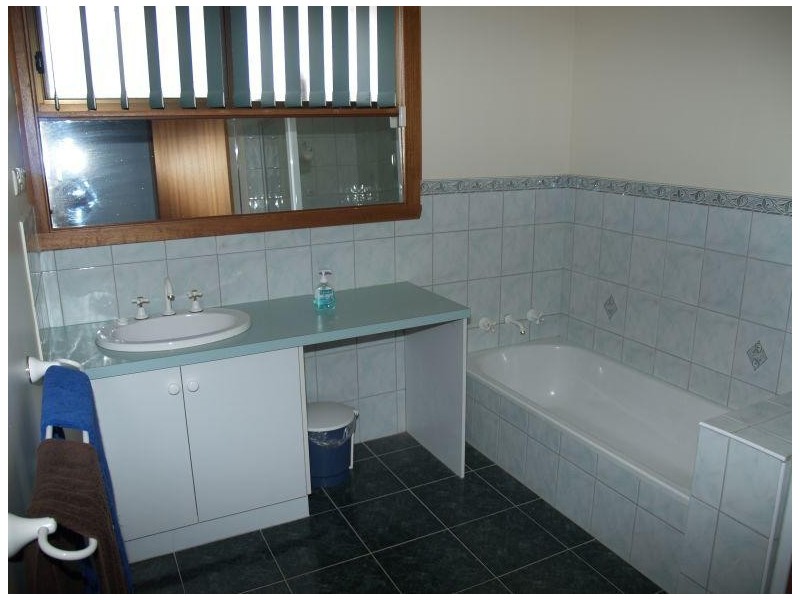 2-4 Miller Street, Numurkah VIC 3636