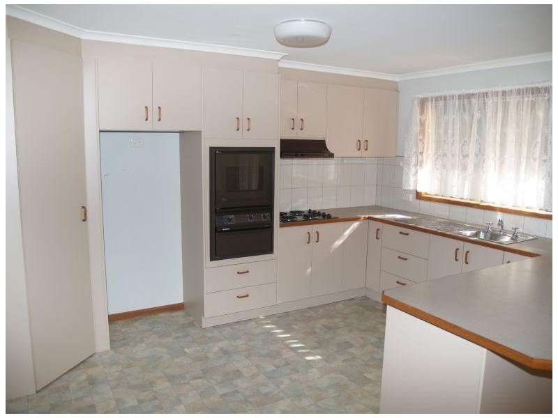 1A Moss Street, Numurkah VIC 3636