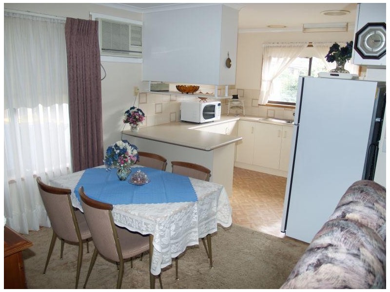 4 34-36 Saxton Street, Numurkah VIC 3636