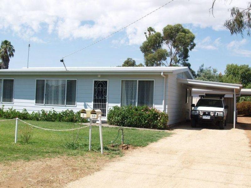 5 Dolphin Street, Numurkah VIC 3636