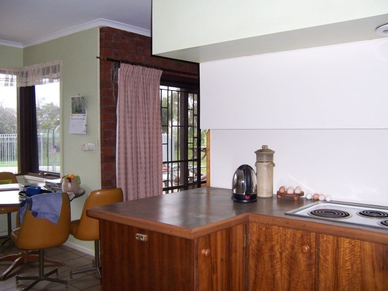 235 Sampsons Road, Numurkah VIC 3636