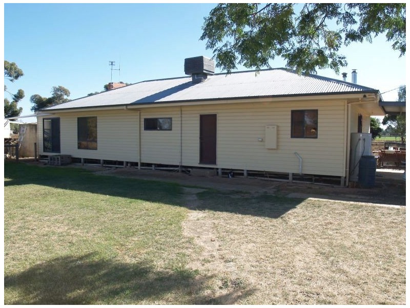 614 Centre Road, Nathalia VIC 3638