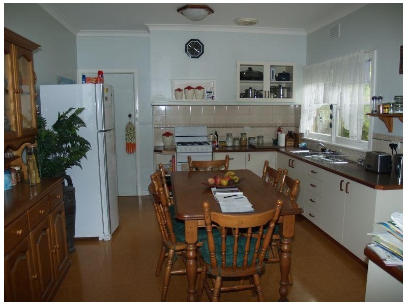 18 Victoria Street, Numurkah VIC 3636