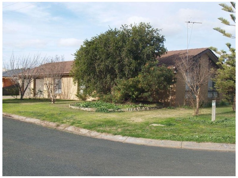 5 Mae Street, Numurkah VIC 3636