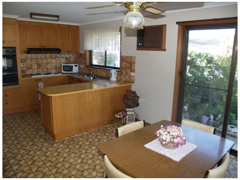 5 Mae Street, Numurkah VIC 3636