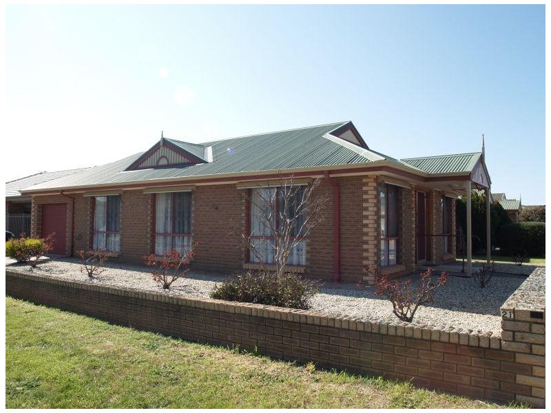 9 21 Paterson Street, Numurkah VIC 3636