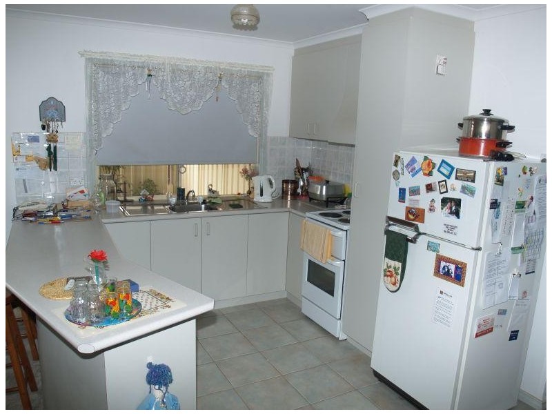 1 10 Russell Street, Numurkah VIC 3636