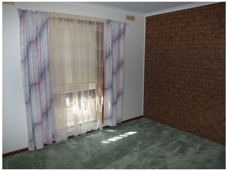 2 29 Mccaskill Street, Numurkah VIC 3636