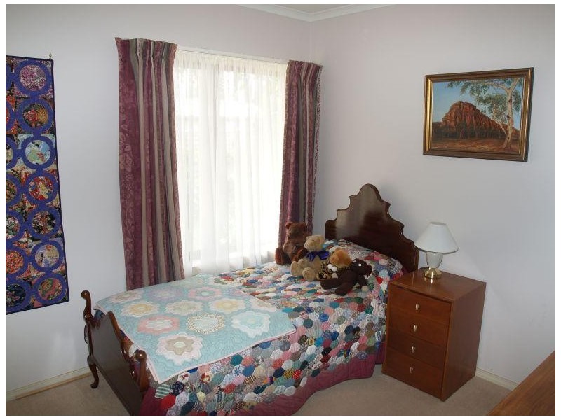1A Holmes Court, Numurkah VIC 3636