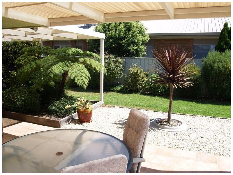 27 Moss Street, Numurkah VIC 3636