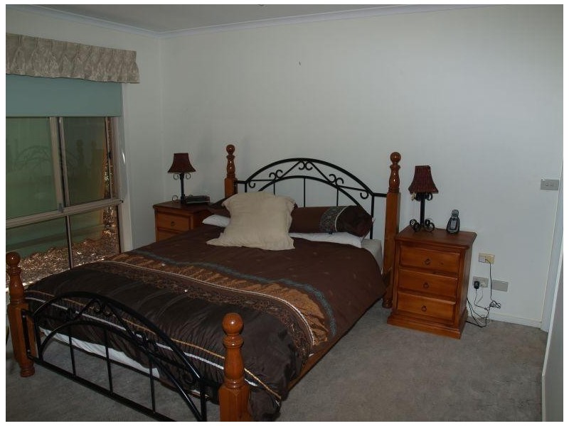 24 Madeline Street, Numurkah VIC 3636