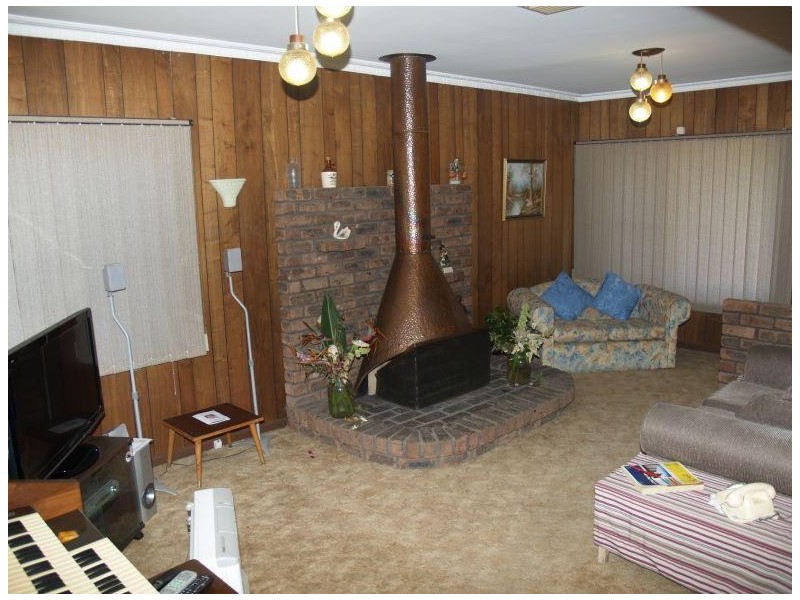 4 Hurley Court, Numurkah VIC 3636