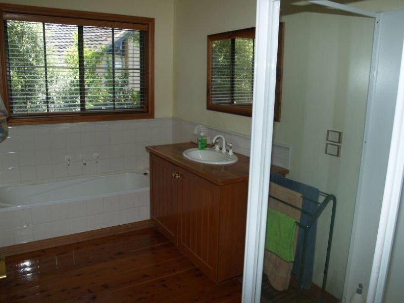 20 Wattle Drive, Numurkah VIC 3636