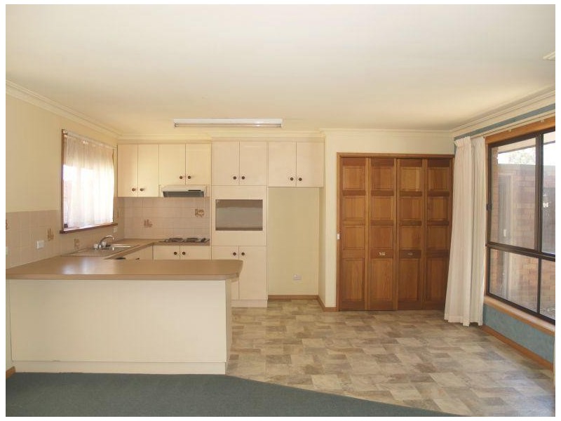 4-48 Wattle Drive, Numurkah VIC 3636