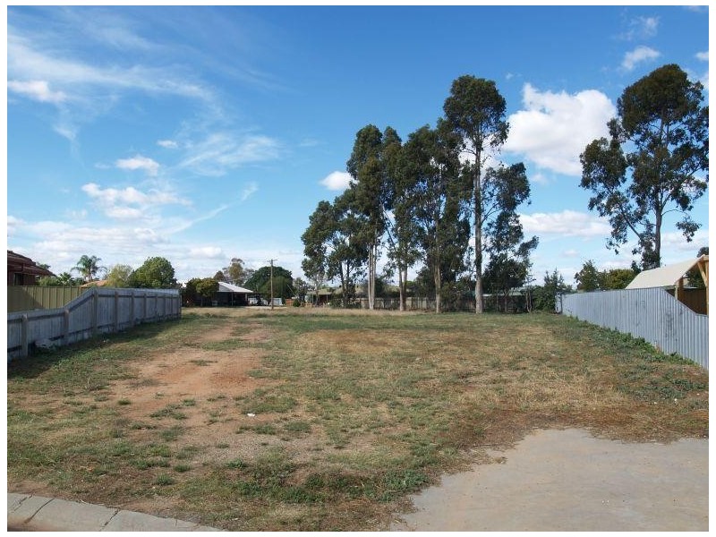 4 Guenther Court, Numurkah VIC 3636