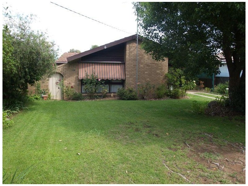 14 Tunnock Road, Numurkah VIC 3636