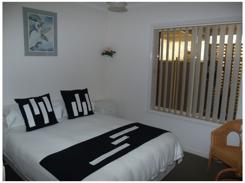 1B Holmes Court, Numurkah VIC 3636