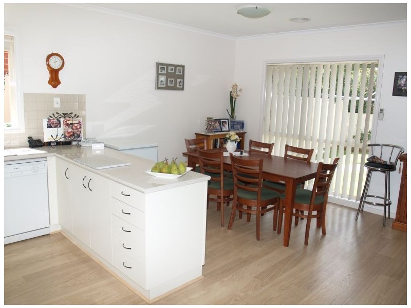 1B Holmes Court, Numurkah VIC 3636