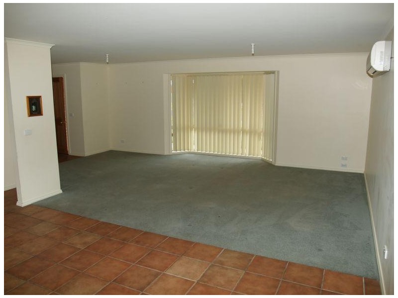 2 Banksia Place, Numurkah VIC 3636