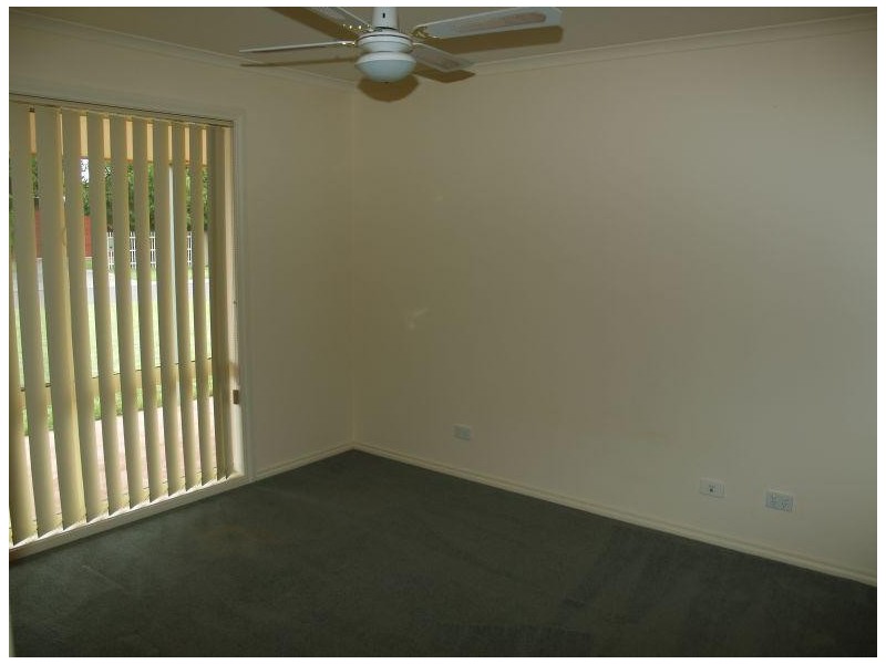 2 Banksia Place, Numurkah VIC 3636