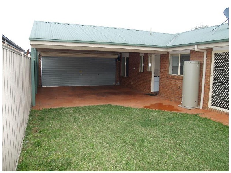 2 Banksia Place, Numurkah VIC 3636