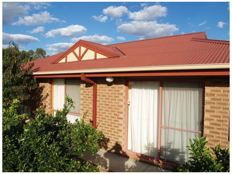 8 19 Paterson Street, Numurkah VIC 3636