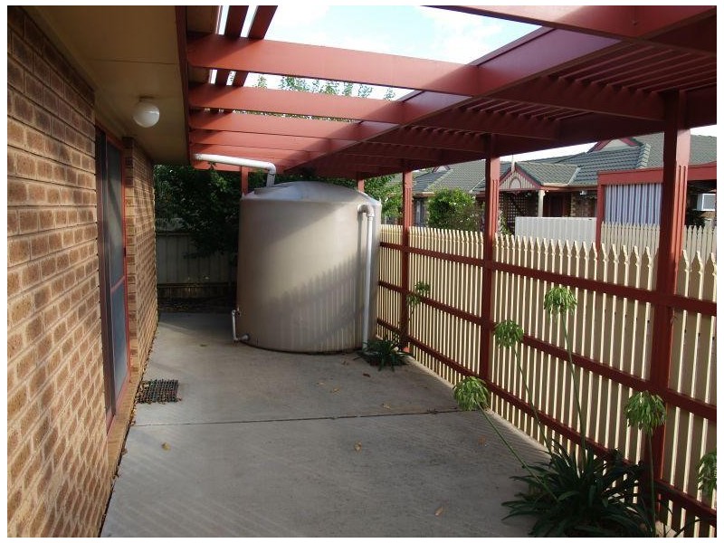 8 19 Paterson Street, Numurkah VIC 3636