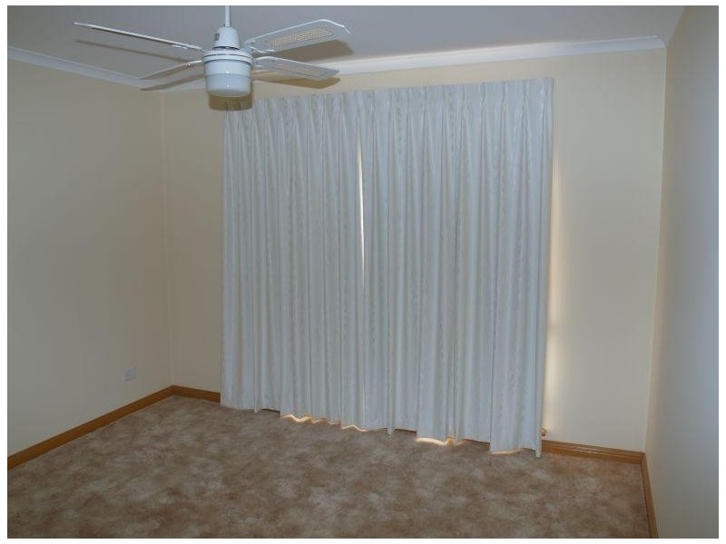 8 19 Paterson Street, Numurkah VIC 3636