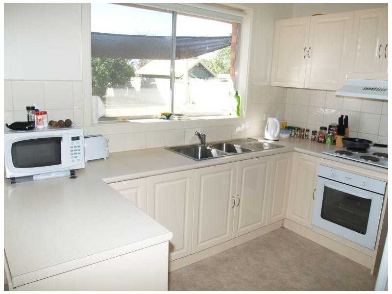 11 Lincoln Street, Katandra West VIC 3634