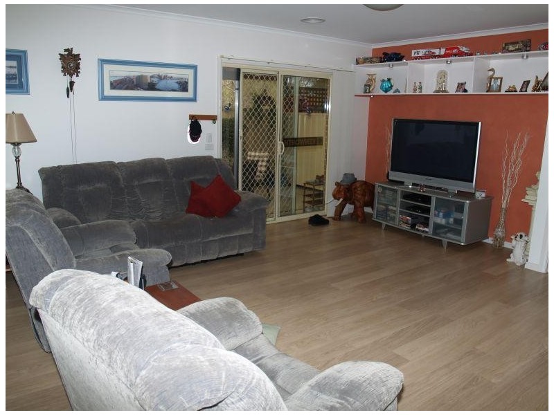 1B Holmes Court, Numurkah VIC 3636