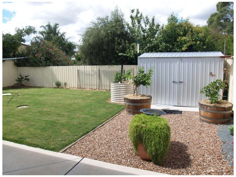 1B Holmes Court, Numurkah VIC 3636