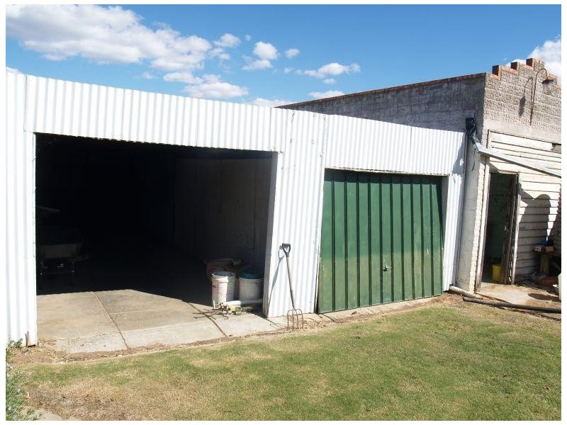 11 Mackenzie Street, Numurkah VIC 3636