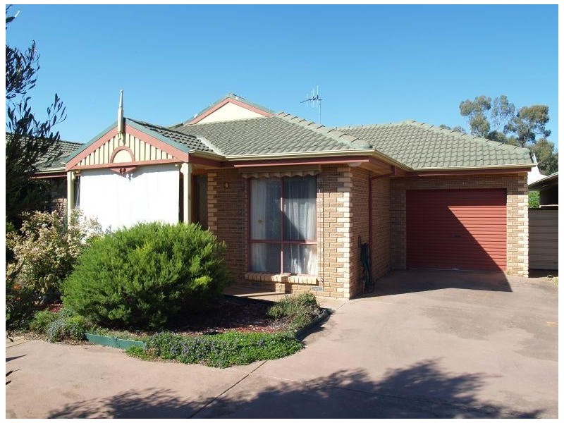4/19 Paterson Street, Numurkah VIC 3636