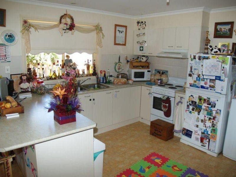 14 Mae Street, Numurkah VIC 3636