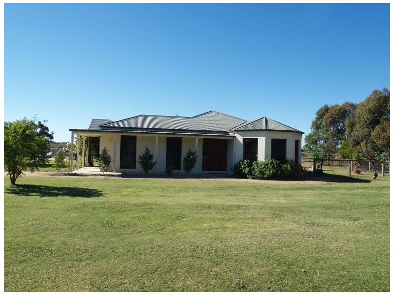 200 Stokes Road, Yarroweyah VIC 3644