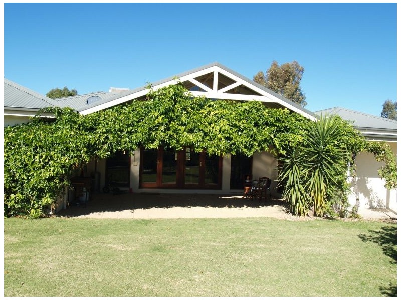 200 Stokes Road, Yarroweyah VIC 3644